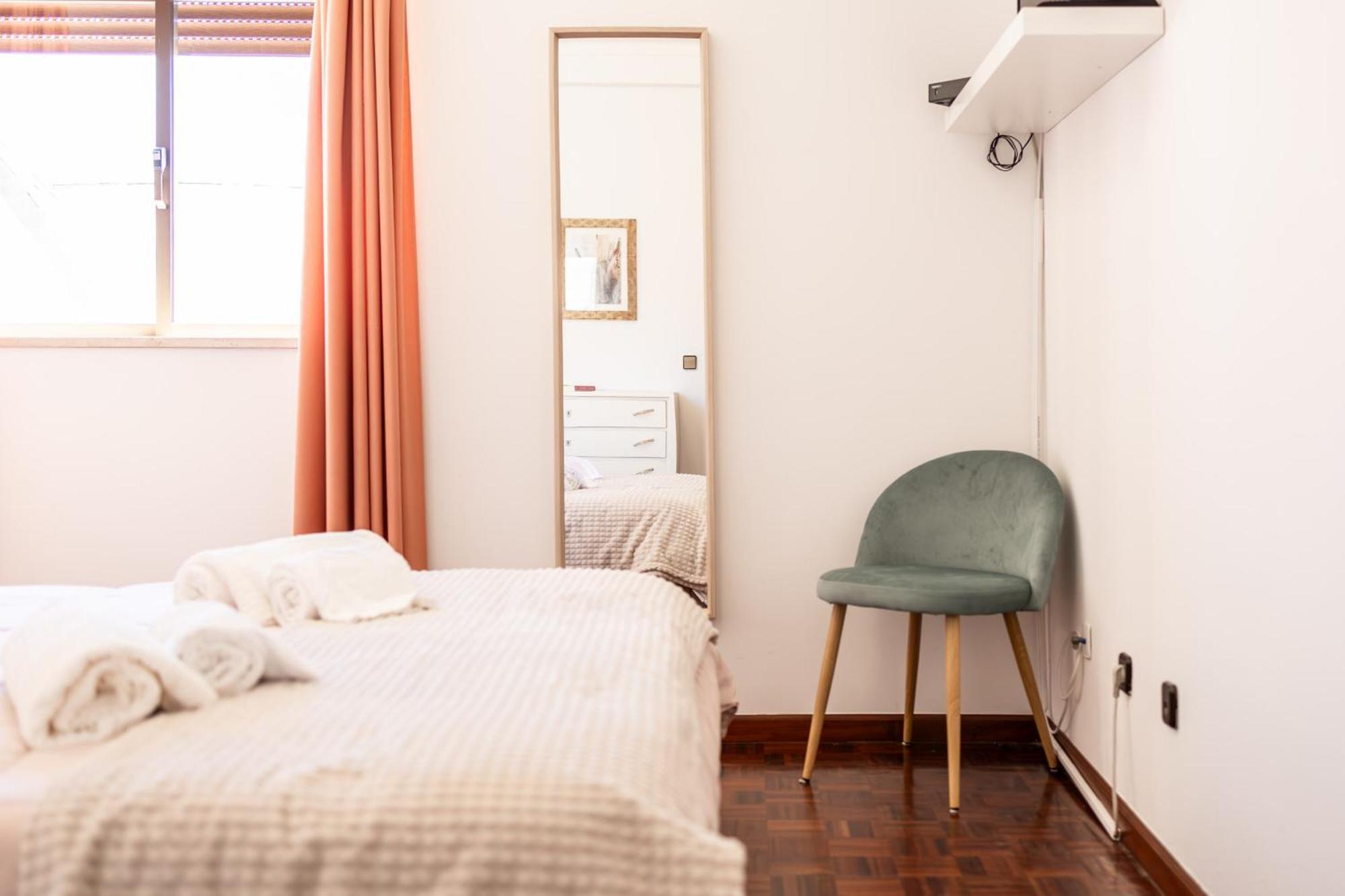 Baia - A Poucos Metros Da Baia Apartment Sao Martinho do Porto Bagian luar foto